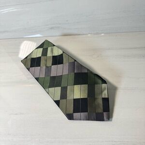 Green and Black Geometric Pattern Tie